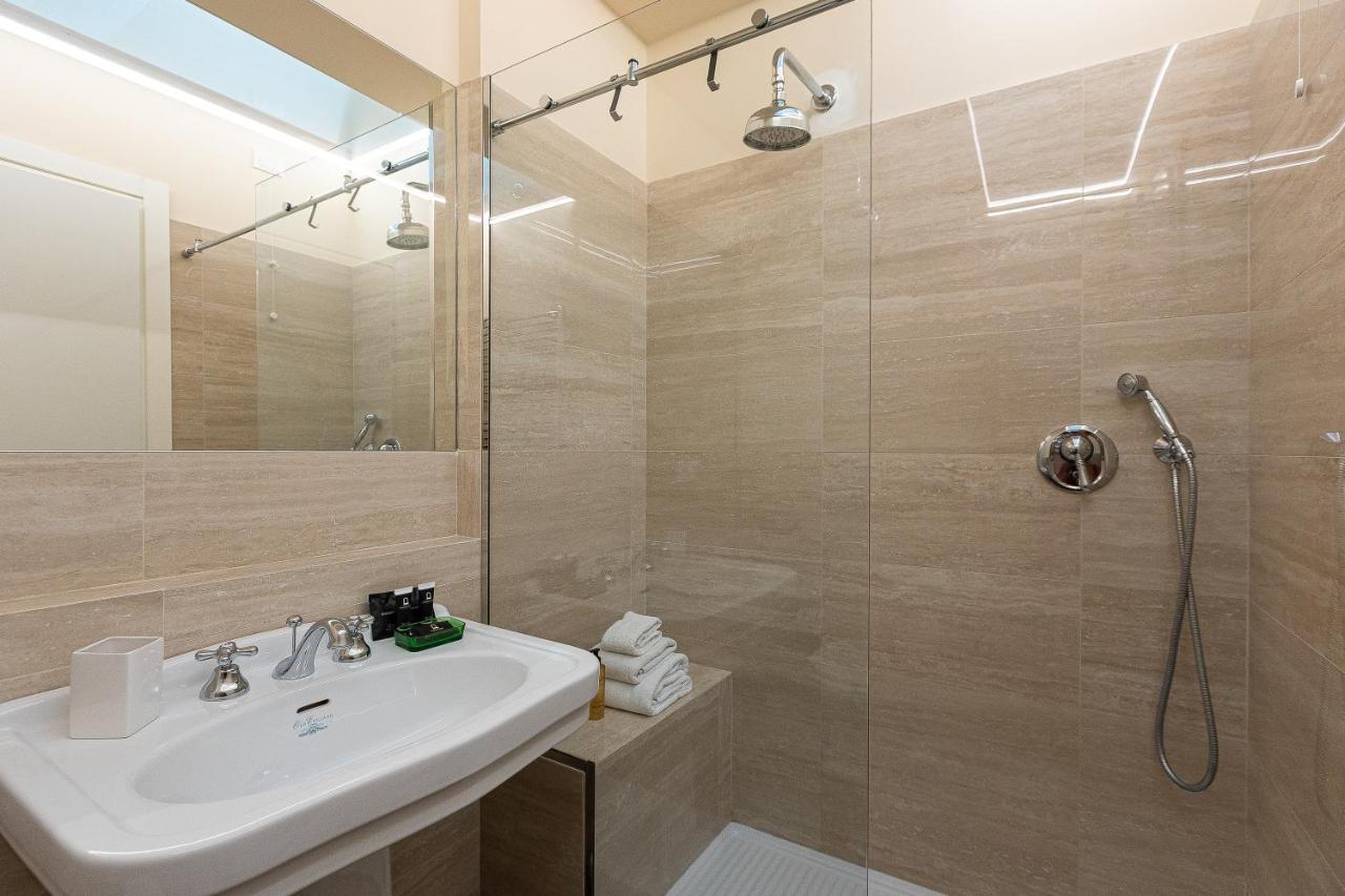 Spa Apartment Via Barberini Rome Buitenkant foto