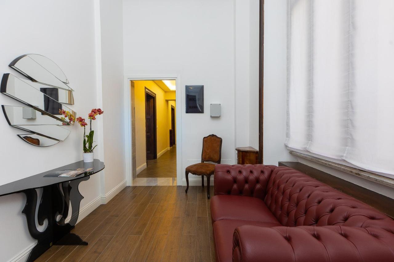 Spa Apartment Via Barberini Rome Buitenkant foto