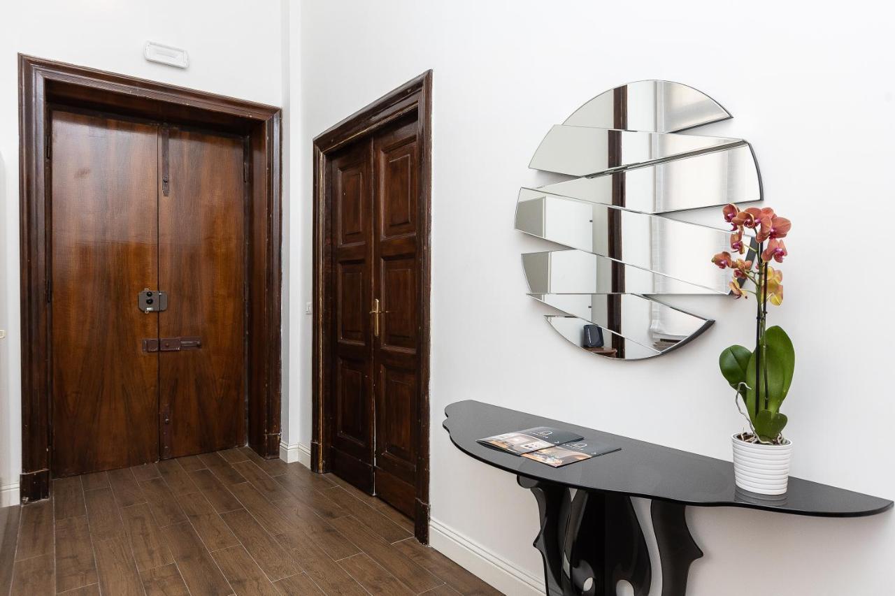 Spa Apartment Via Barberini Rome Buitenkant foto