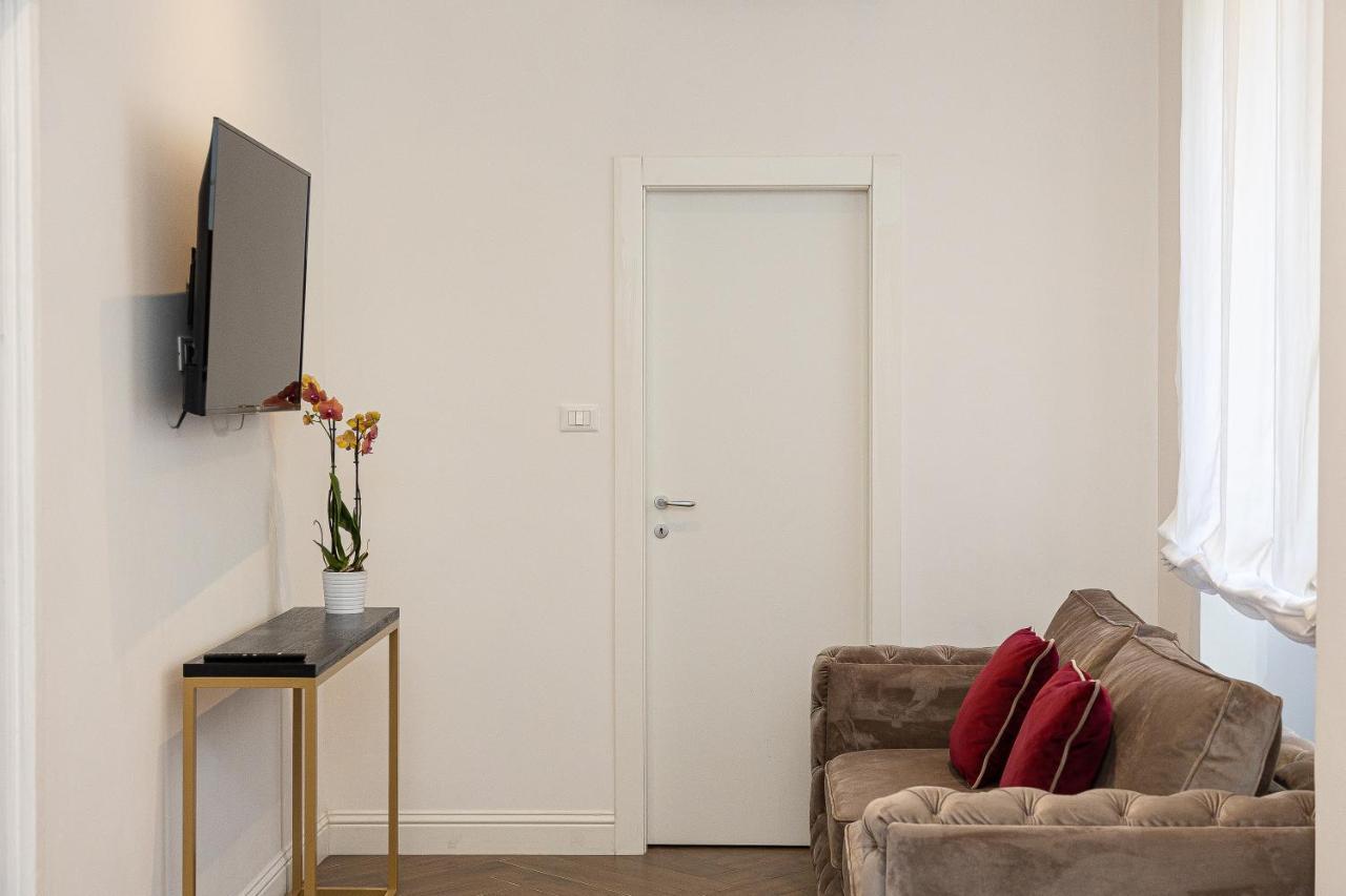 Spa Apartment Via Barberini Rome Buitenkant foto