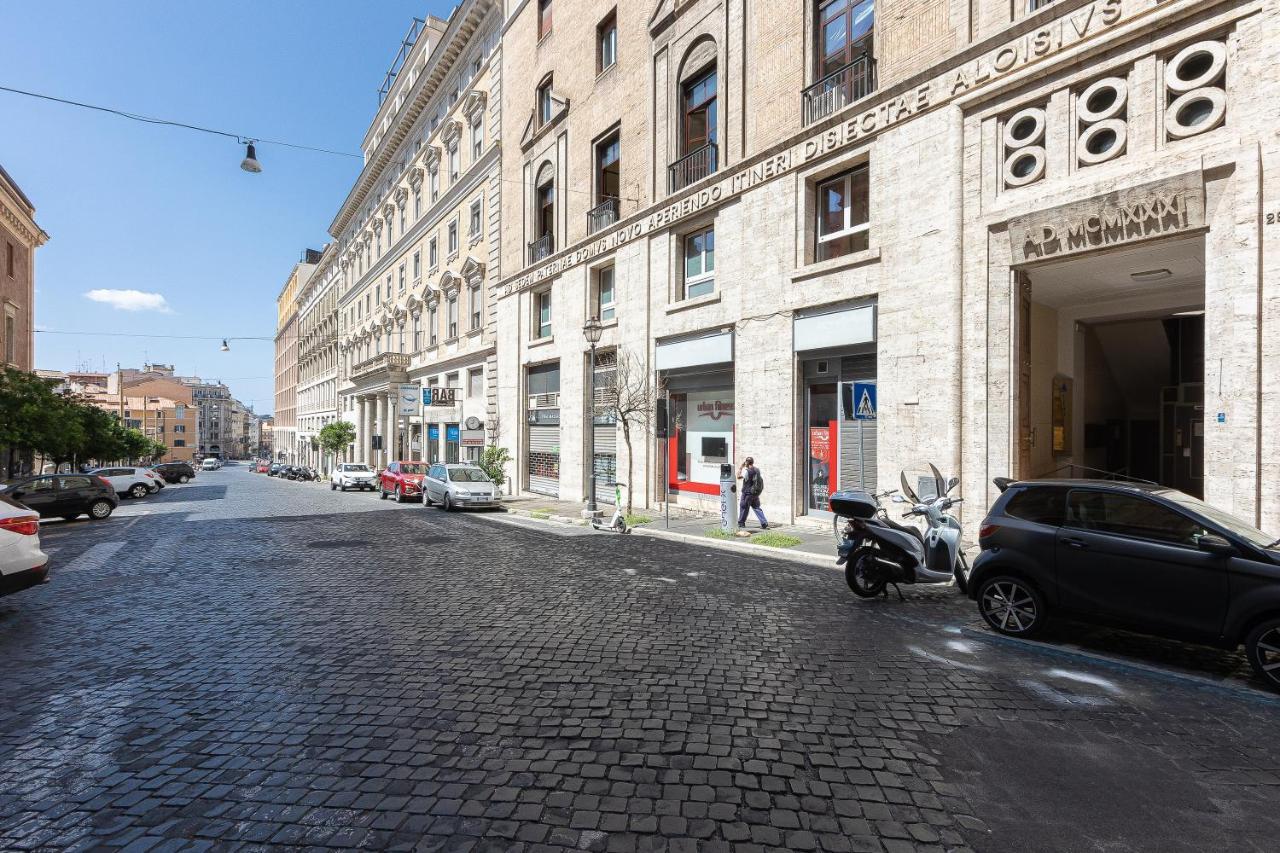 Spa Apartment Via Barberini Rome Buitenkant foto